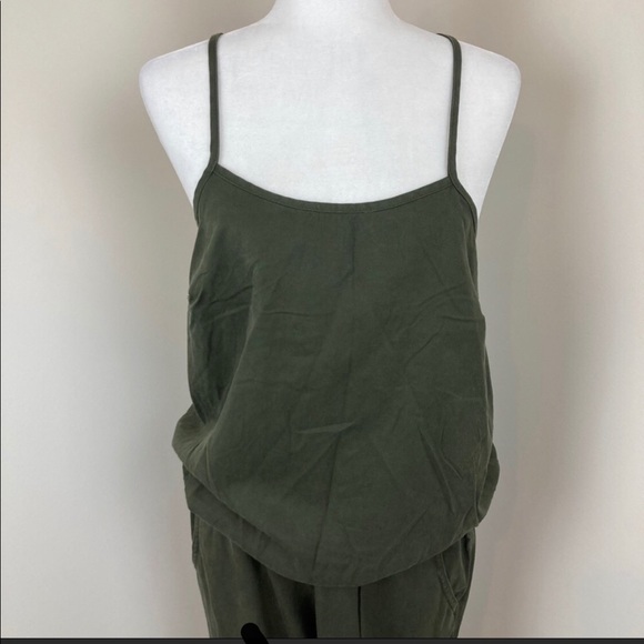 Motherhood Maternity Army Green Car… - Picture 7 of 13